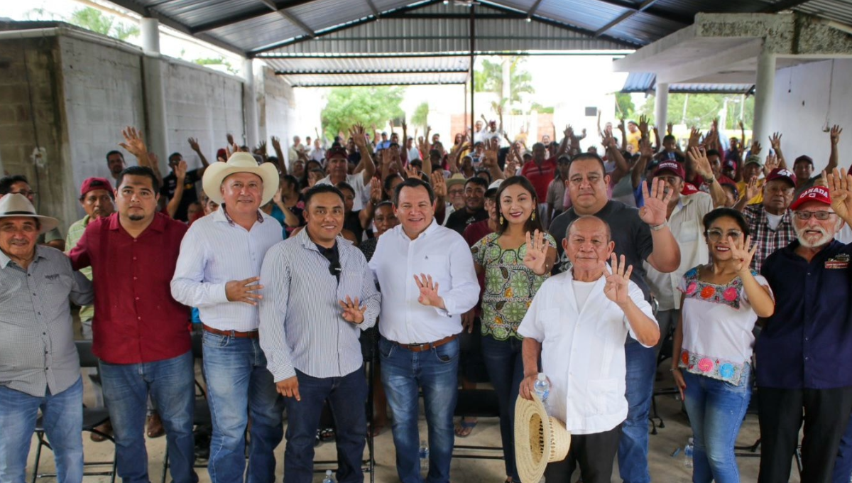 Huacho Díaz Mena continuará recorriendo los municipios del estado en los próximos días