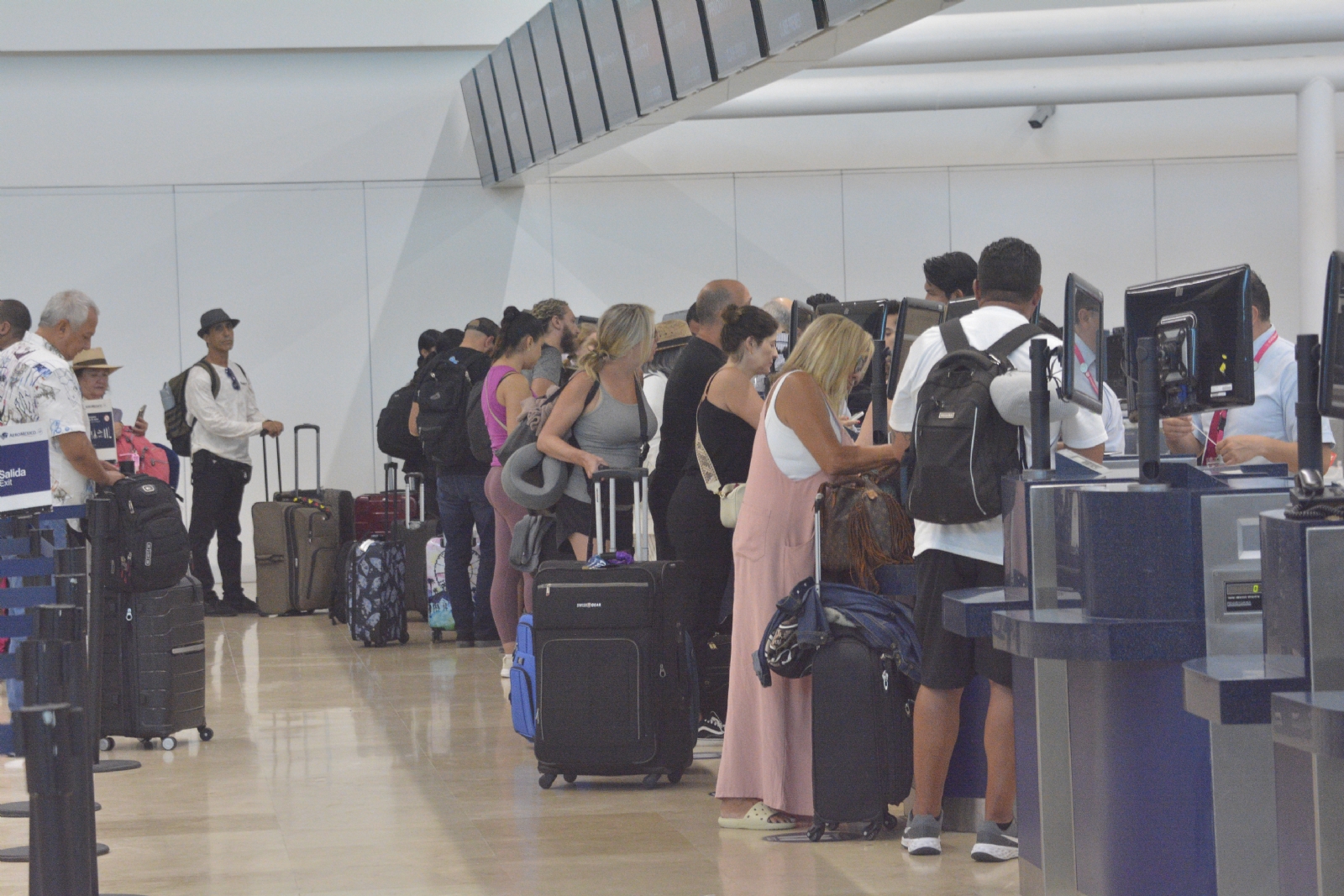 Aeropuerto de Cancún registró 518 vuelo, luego de varias semanas de baja actividad