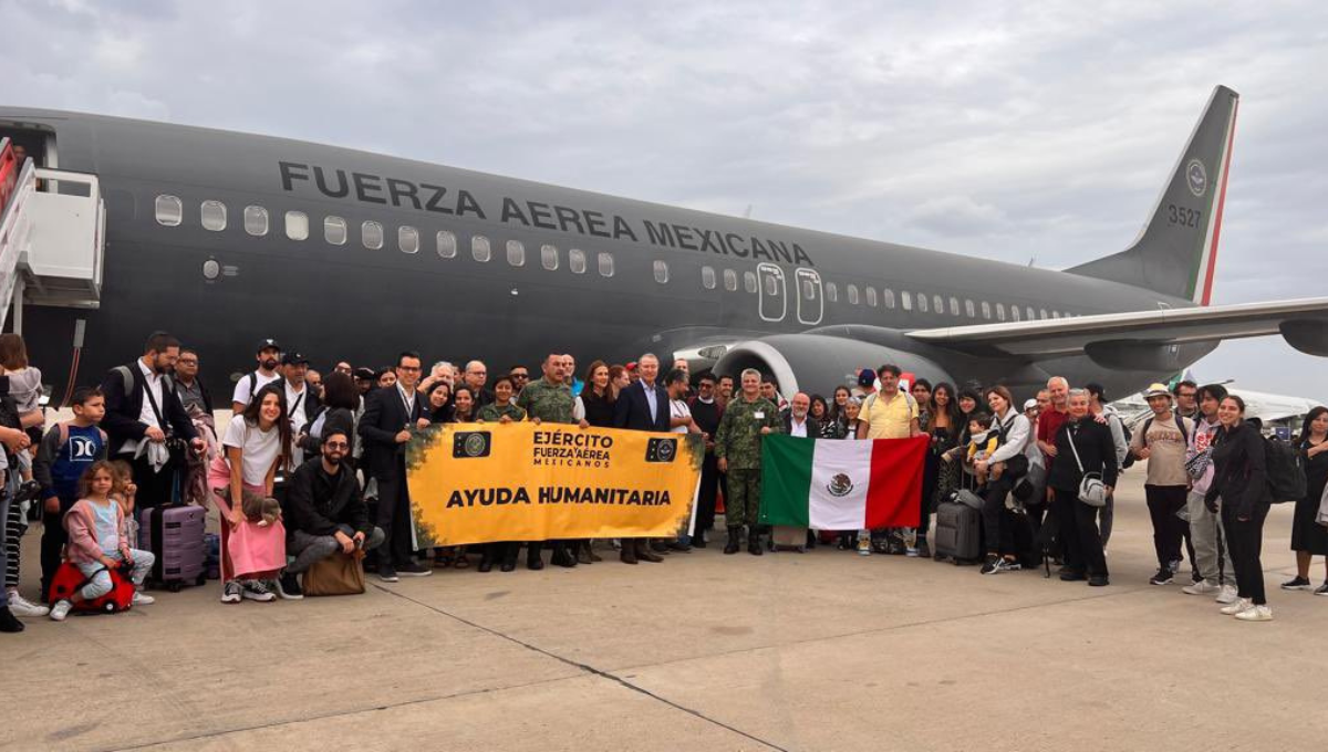 Rescatan de Israel a 158 mexicanos a través del puente aéreo de la Sedena