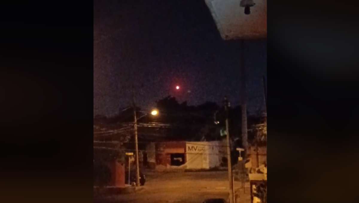 Captan extraña 'bola de fuego' en el cielo de Mérida: VIDEO