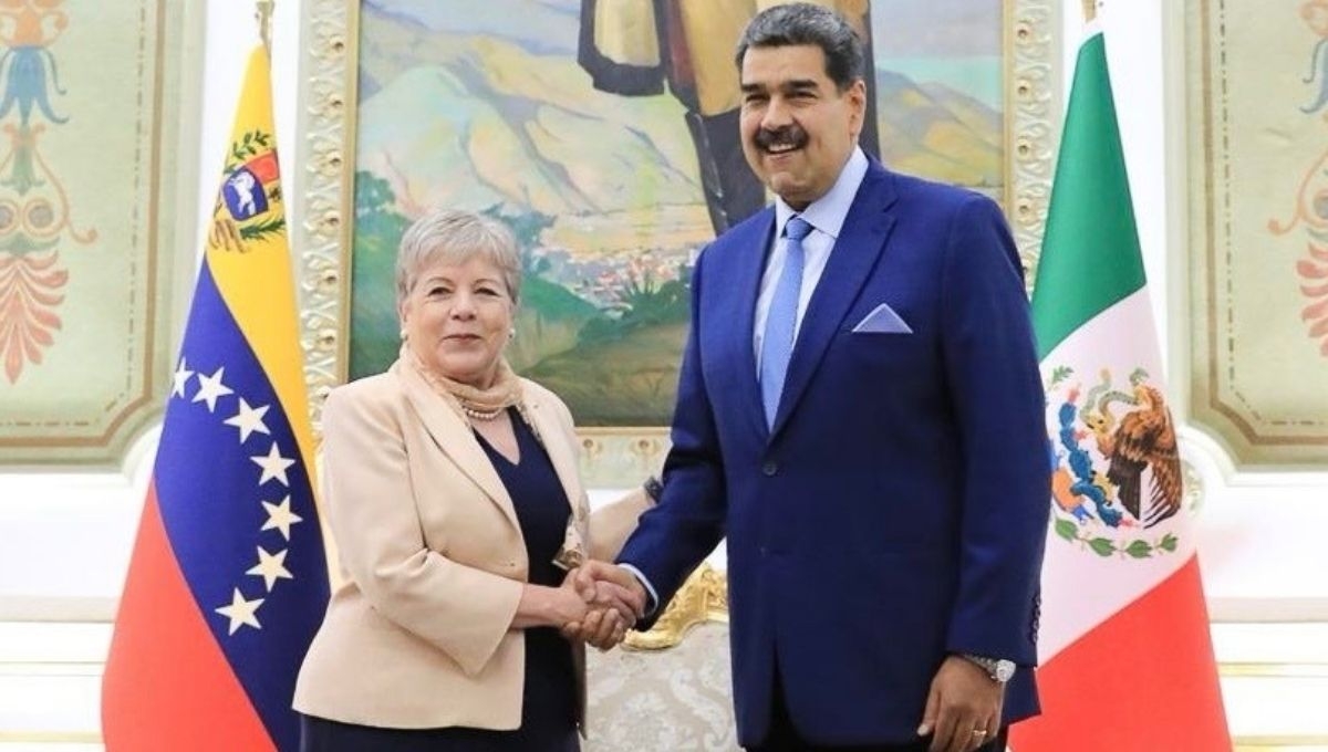 Alicia Bárcena, secretaria de Relaciones Exteriores, se reúne con Nicolás Maduro