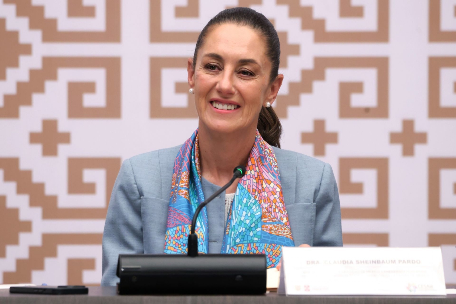 Claudia Sheinbaum asegura que el INE no frenará a la 4T en México