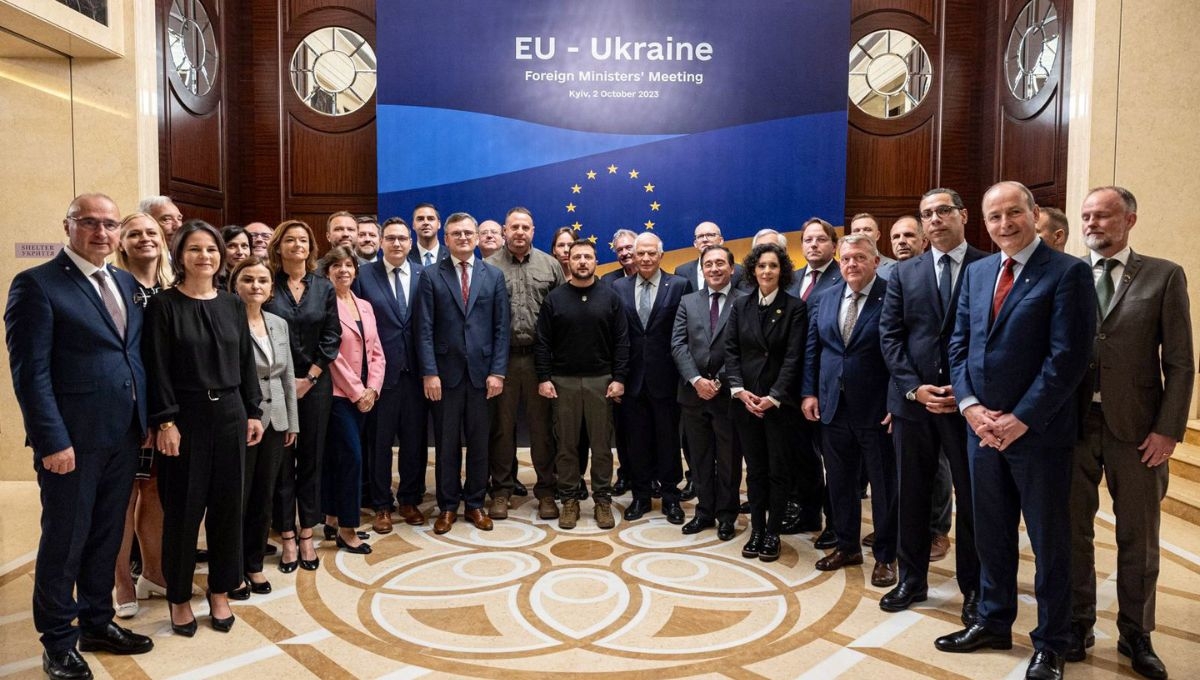 En una reunión histórica se encontraron en Kiev, Ucrania, los cancilleres de la Unipon Europea