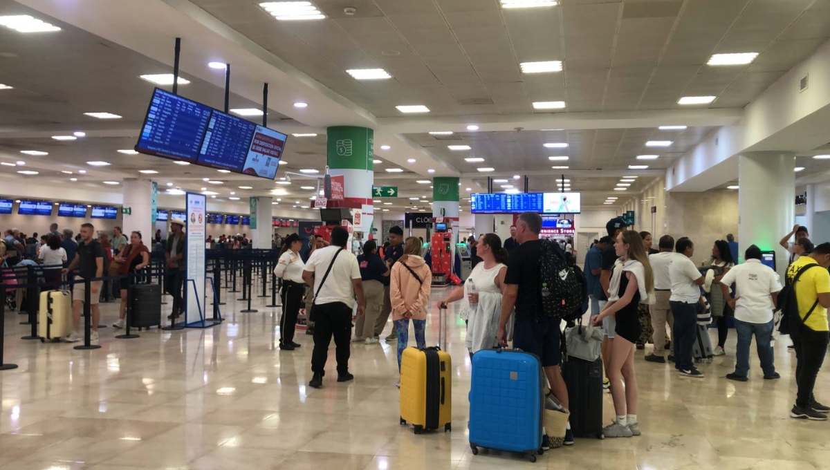 El aeropuerto de Cancún registra buena afluencia de pasajeros este 1 de enero