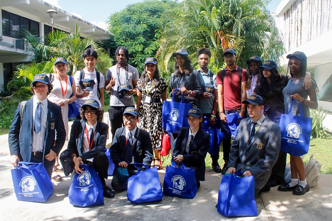Estudiantes de Inglaterra llegan a Yucatán de intercambio con la UADY