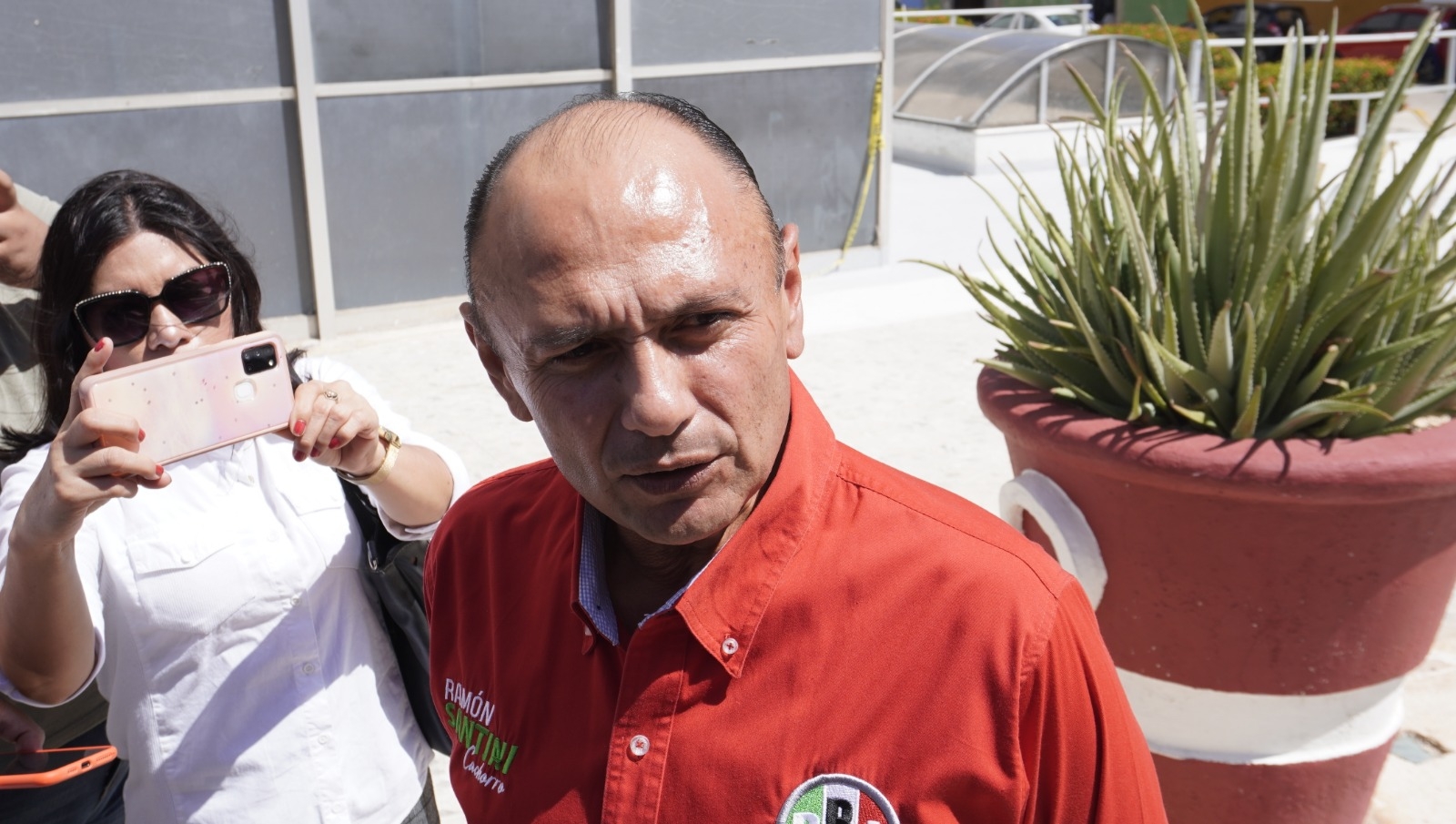 Santini Cobos, dirigente del PRI Campeche, asegura que seguirá en el cargo hasta 2024