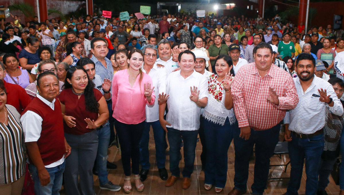 En su intervención, Sara Barroso, consejera estatal de Morena, enfatizó que Huacho Díaz Mena está logrando la unidad