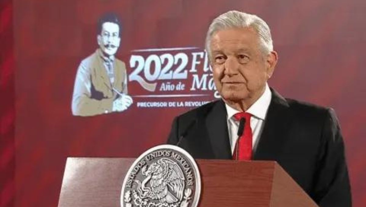 El presidente Andrés Manuel López Obrador encabeza la conferencia mañanera de este lunes 9 de octubre