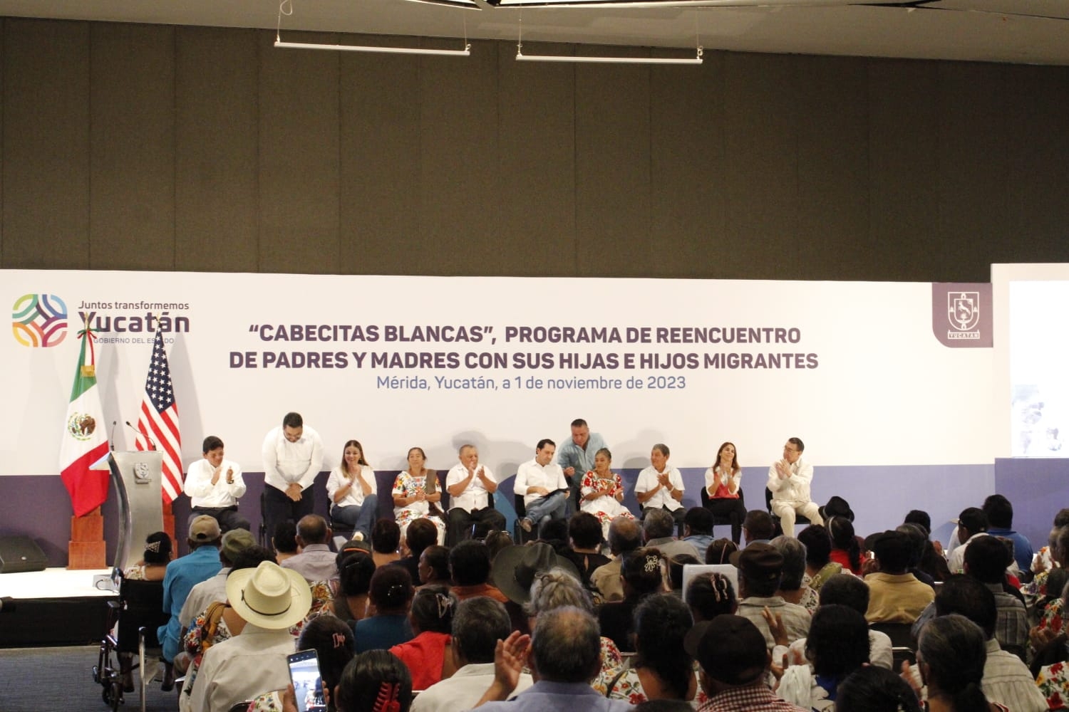 Gobierno de Yucatán reencontrará a 400 abuelitos con sus familias en EU