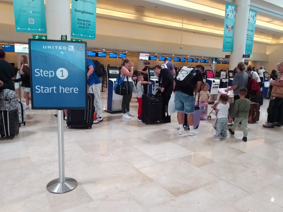 Aeropuerto de Cancún registró al menos cuatro retrasos: EN VIVO