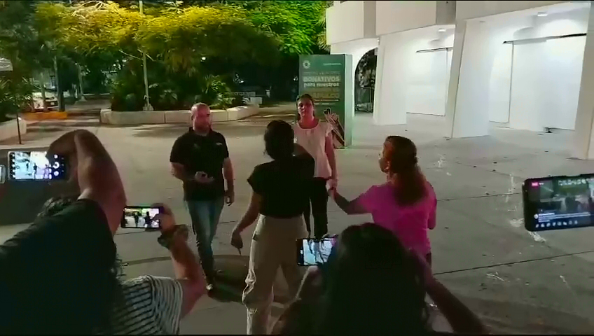 Así fue la agresión a Madres Buscadoras en Cancún por una funcionaria: VIDEO
