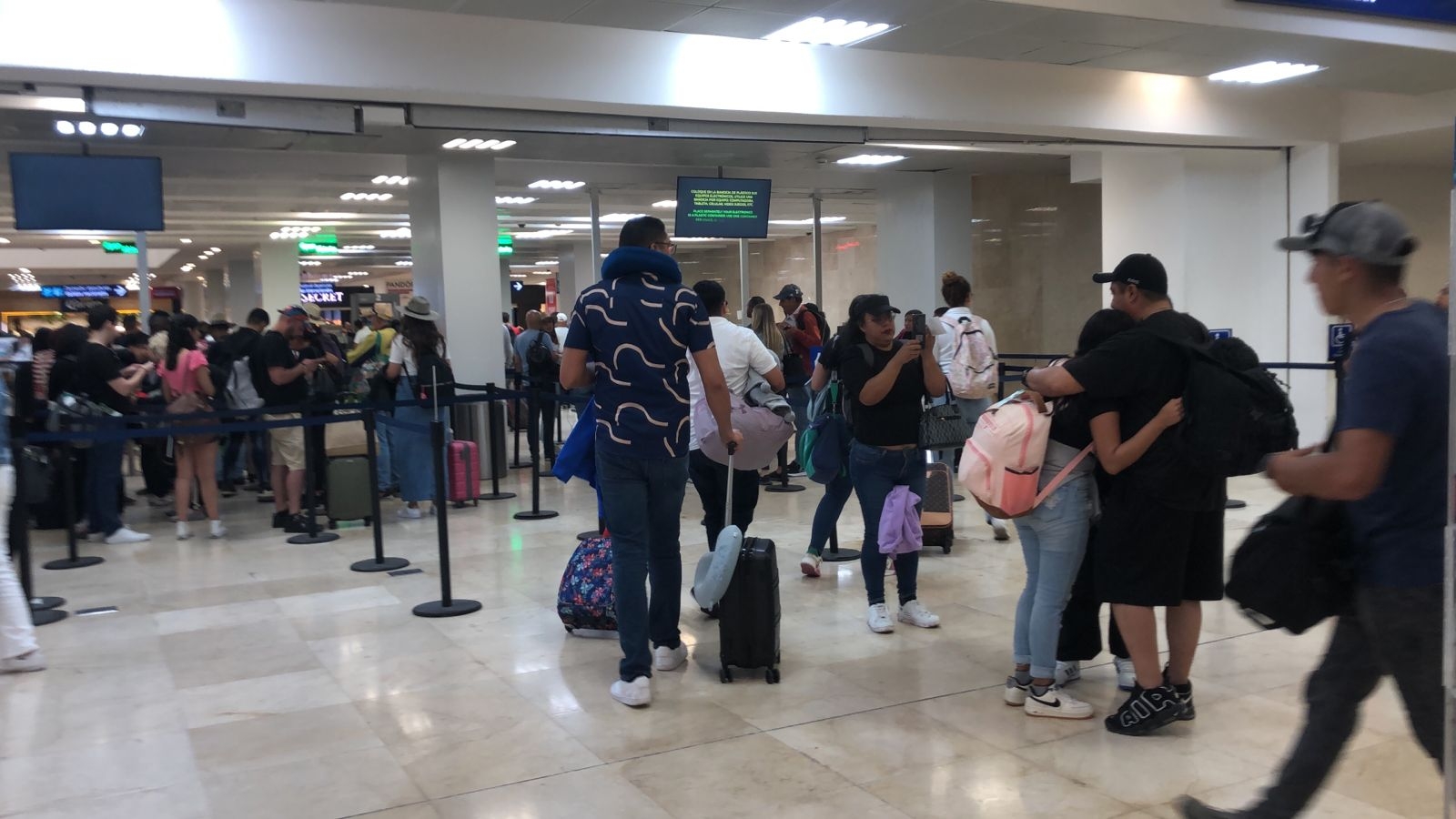 Aeropuerto de Cancún registró dos cancelaciones en una jornada de 534 vuelos: VIDEO