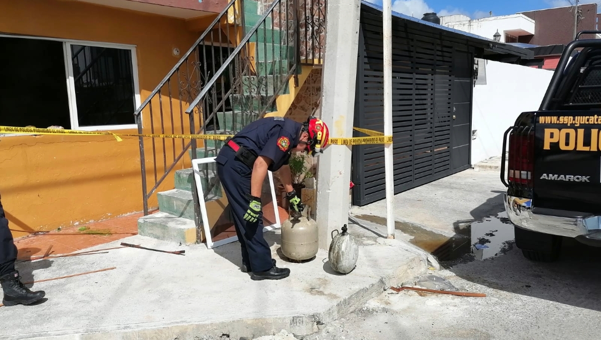 Explota tanque de gas en una cocina económica en Mérida