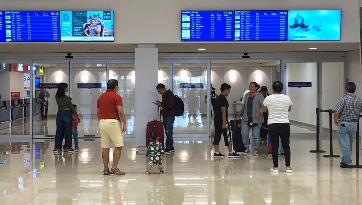 Aeropuerto de Mérida: Volaris y VivaAerobus inician jornada dominical con cuatro vuelos con contratiempos