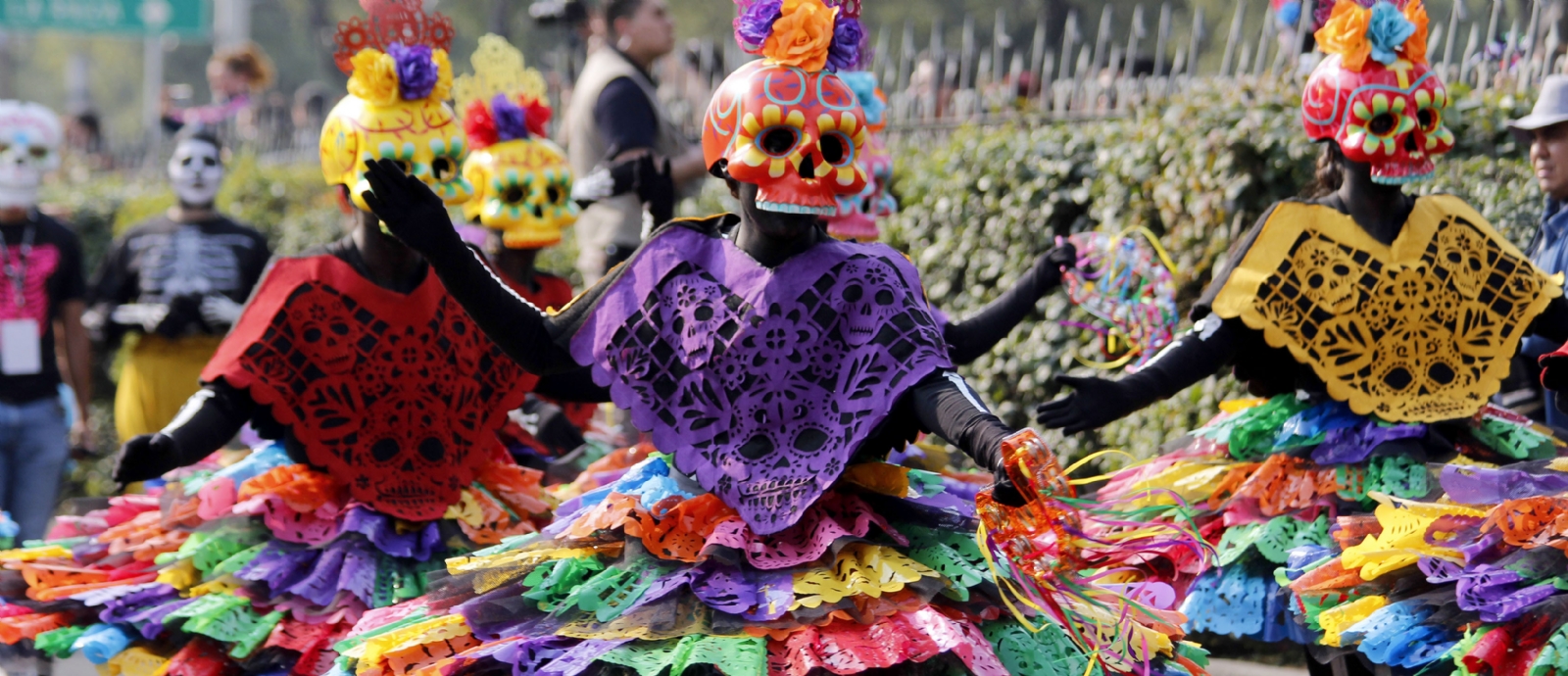 ¿Cuándo y dónde ver en vivo el Desfile de Día de Muertos de la CDMX?