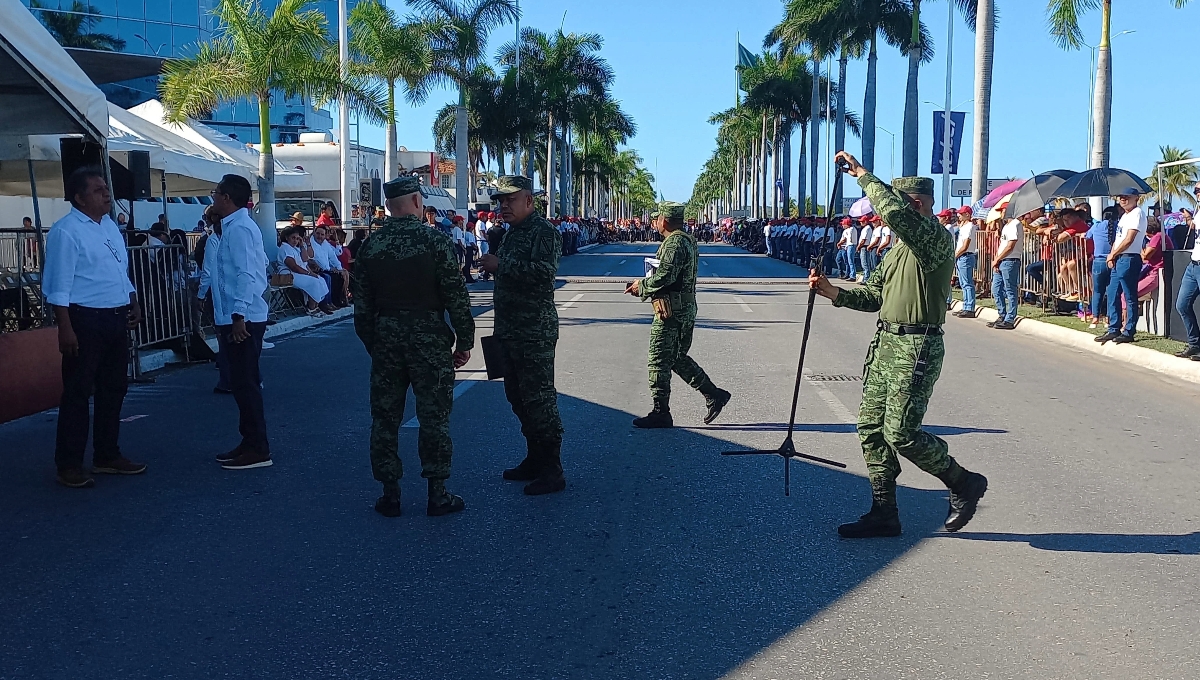 Desde el malecón de Campeche, contingente participa en el desfile de la Revolución Mexicana: VIDEO
