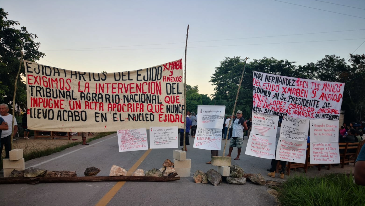 Ejidatarios bloquean vía Valladolid – Felipe Carrillo Puerto por segunda ocasión
