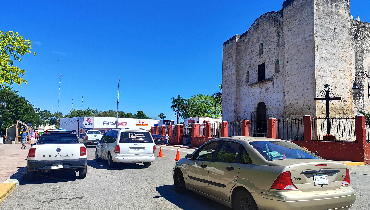 Trabajos de remodelación causan caos vehicular en Tizimín