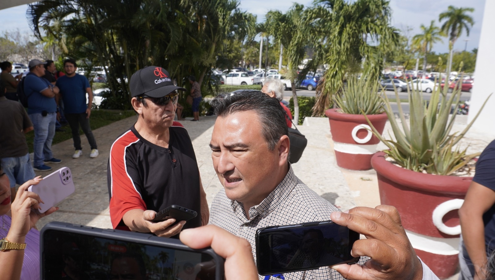 Ayuntamientos de Campeche se quedan sin recursos para el 2024, acusan diputados