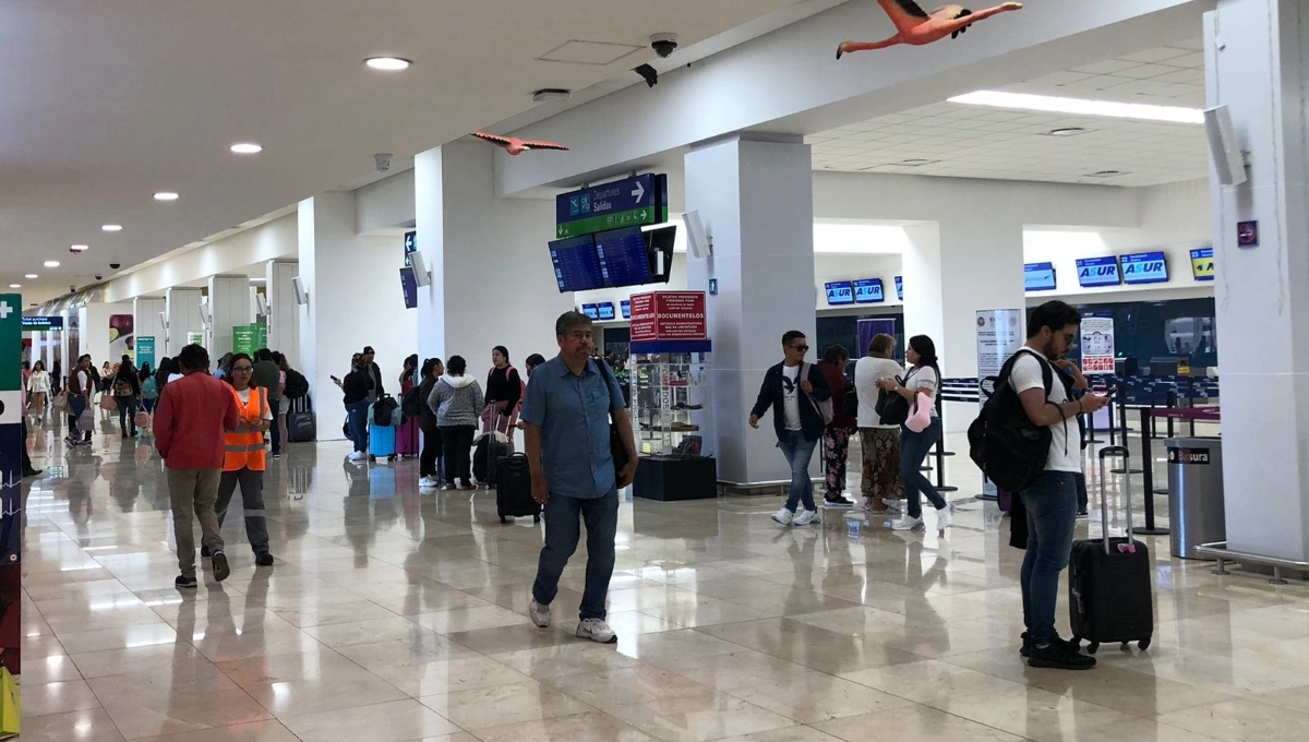 Volaris retrasa vuelo de llegada a Mérida por dos horas