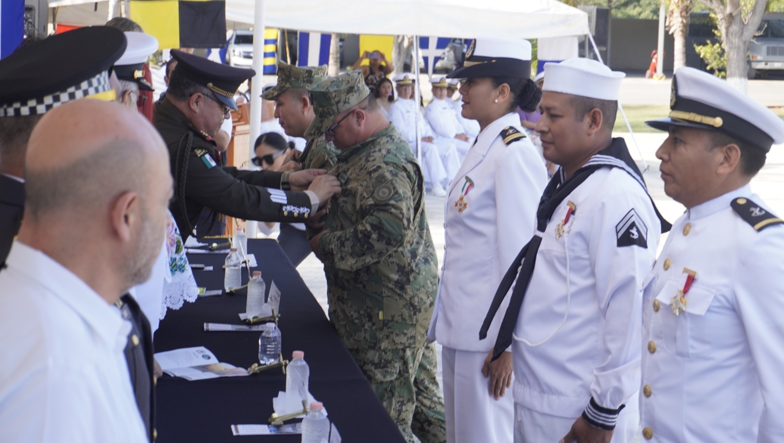 Realizan ceremonia por el Aniversario de la Armada de México en Lerma, Campeche