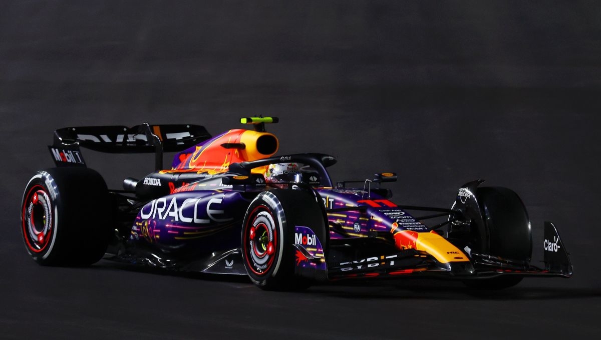 Checo Pérez sufrió con los límites de la pista en clasificación del GP Abu Dhabi
