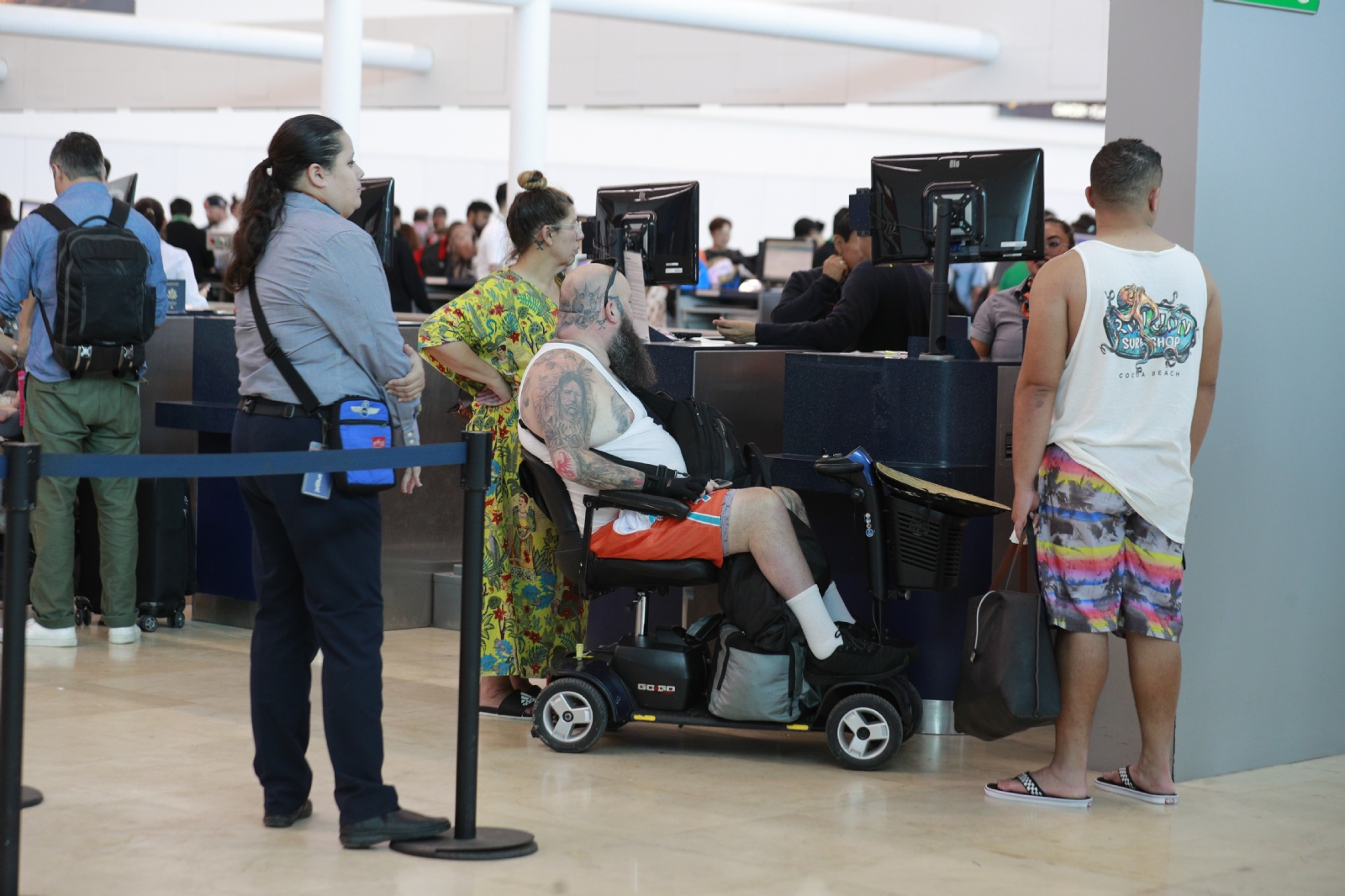 El Aeropuerto Internacional de Cancún es de las mejores adapadas para la movilidad a pasajeros con alguna discapacidad