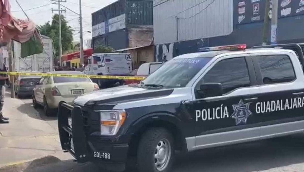 En Guadalajara dos custodios de una empresa de traslado de valores fueron asesinados por sujetos que llegaron a asaltarlos