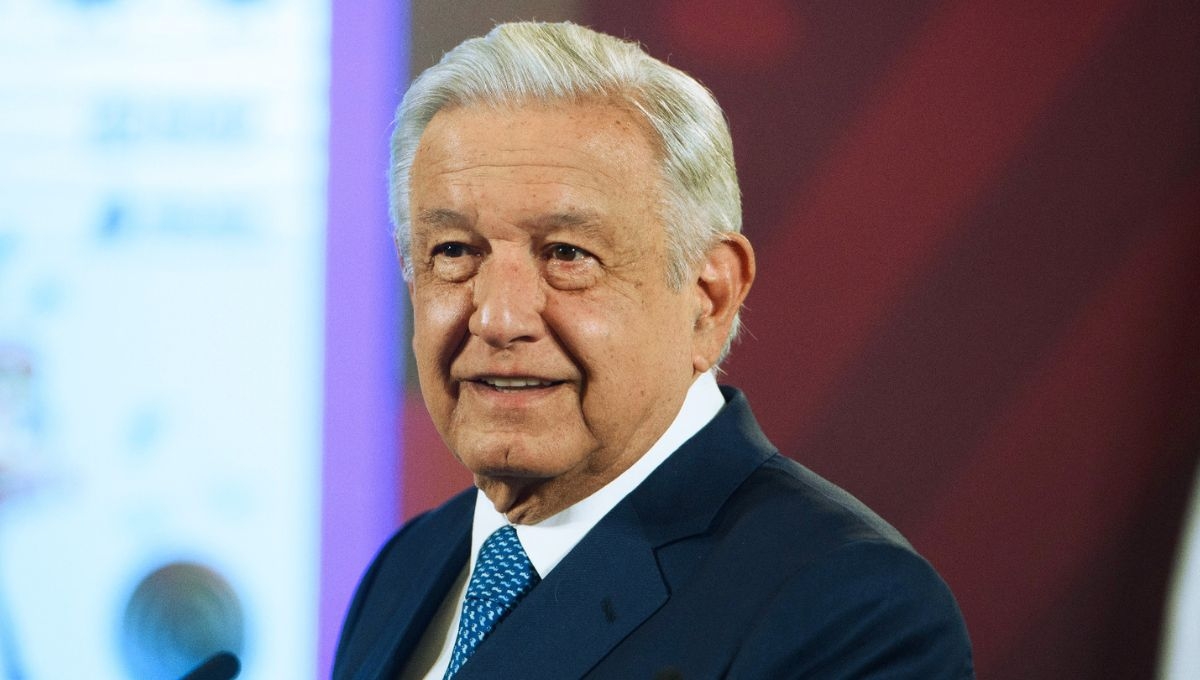 El Presidente Andrés Manuel López Obrador confesó lo que habló con Claudia DSheinbaum en Palacio Nacional.
