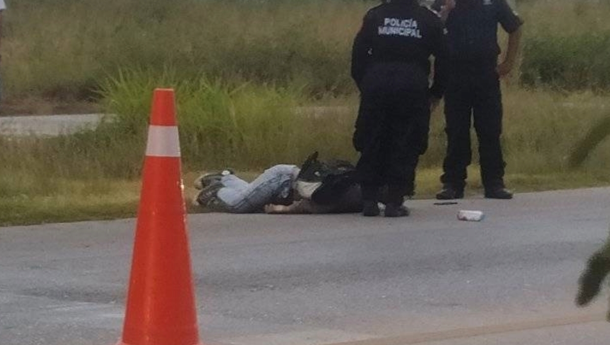 Camión de personal atropella a un joven de 16 años en la carretera Mérida-Tixkokob