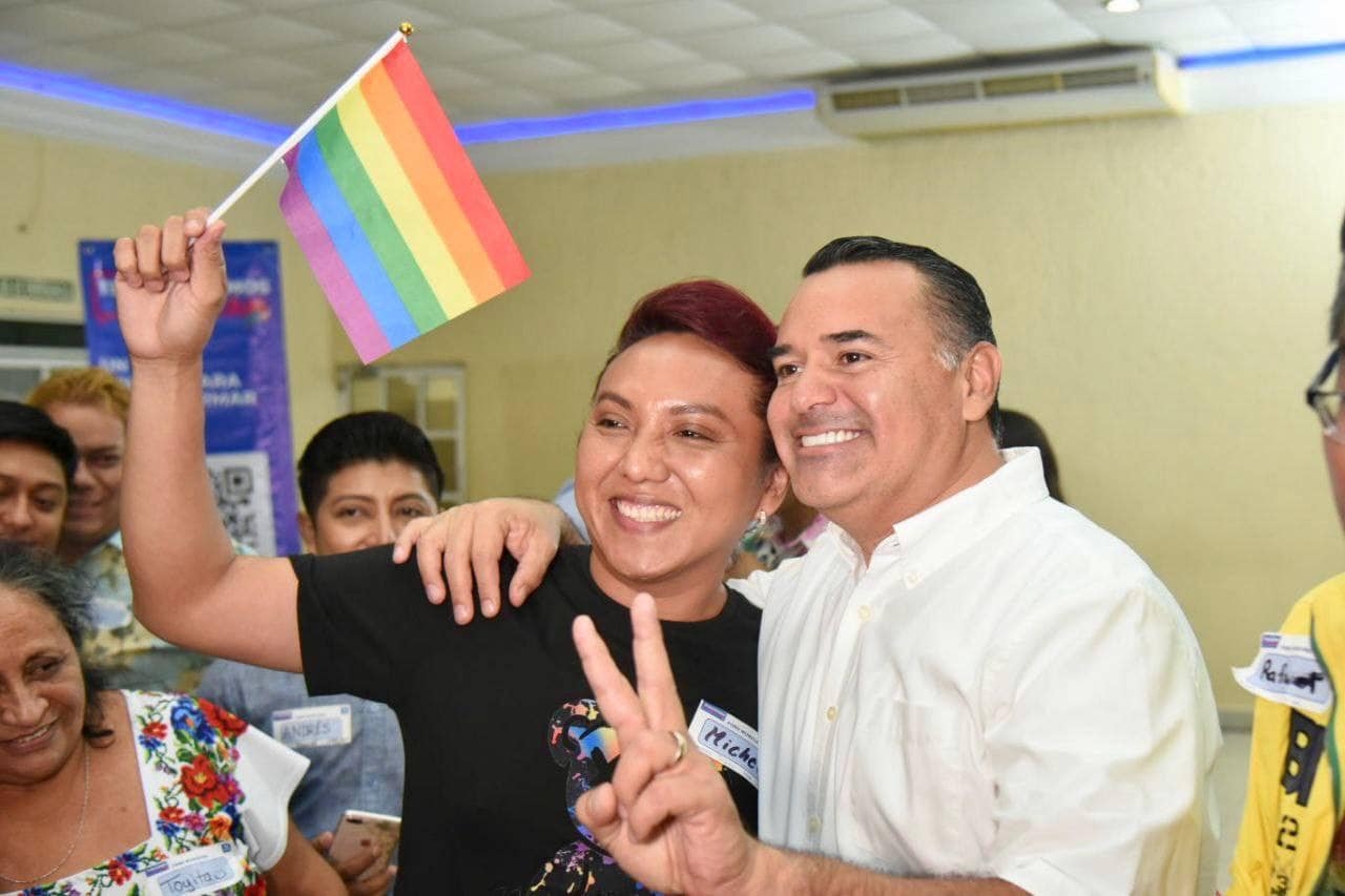 Renán Barrera ha sido criticando en redes sociales por intentar aliarse de la comunidad LGBT+ en Yucatán