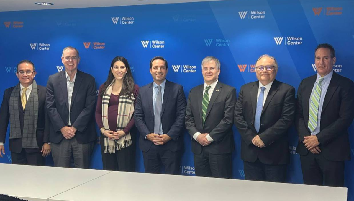Mauricio Vila se reúne con empresarios en Washington en busca de inversiones para Yucatán