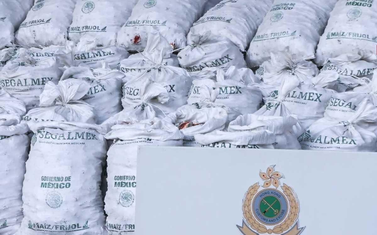 Autoridades de Hong Kong decomisaron más de una tonelada de metanfetamina empacada en costales de Segalmex