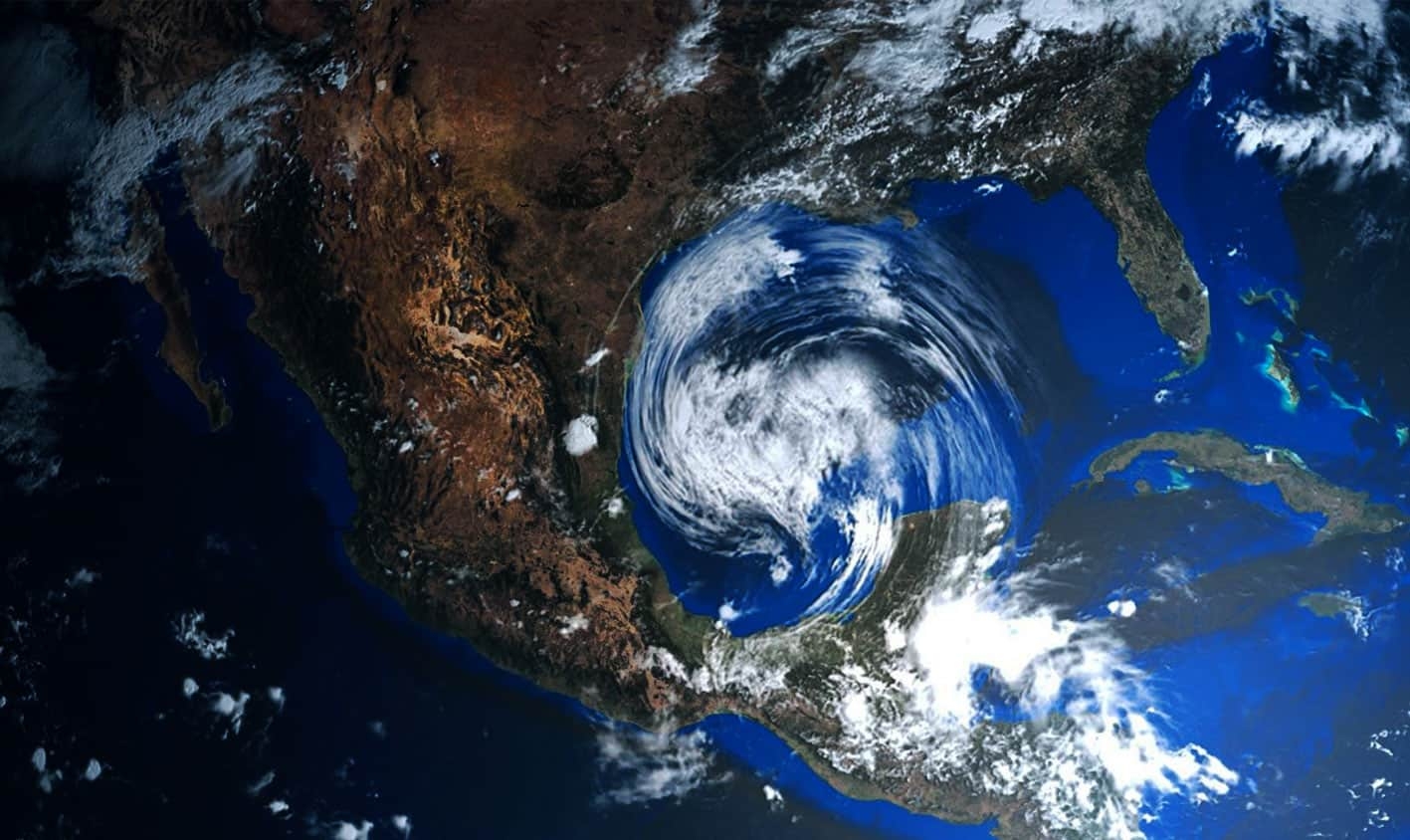 Buscan fortalecer sistemas de alerta temprana ante huracanes en México