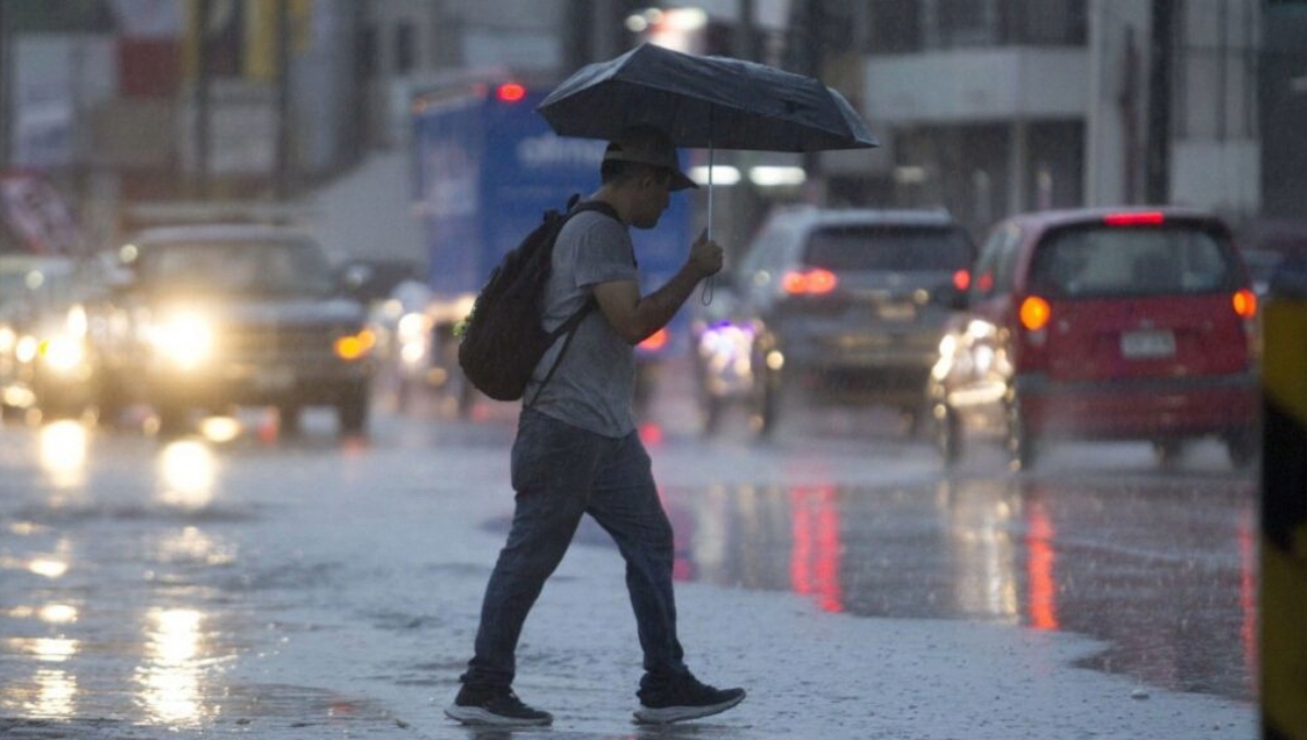 Se recomienda tomar precauciones por las fuertes lluvias