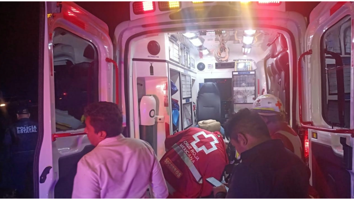 Conductor ebrio se impacta contra un automóvil y deja a dos lesionados en la vía Mérida-Progreso