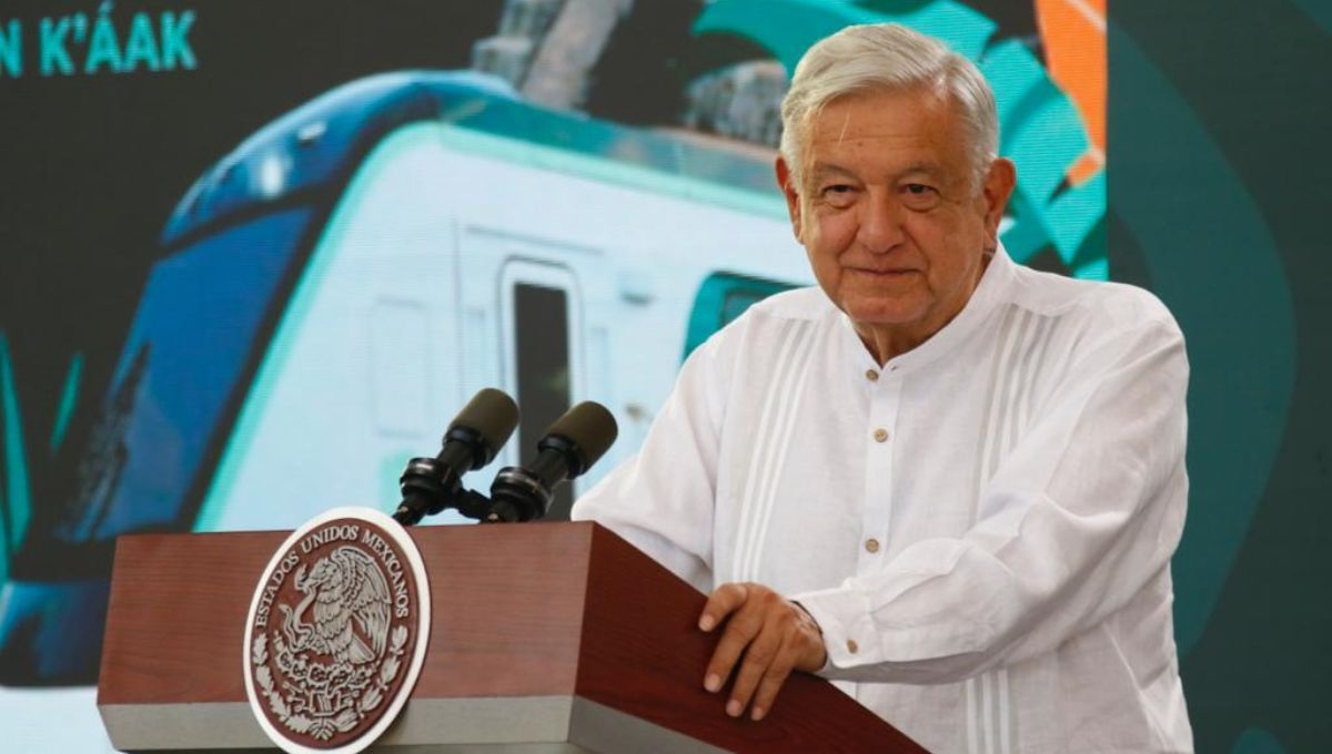 ¡Entre aplausos! AMLO llega a Cancún en el Tren Maya, así lo reciben: VIDEO