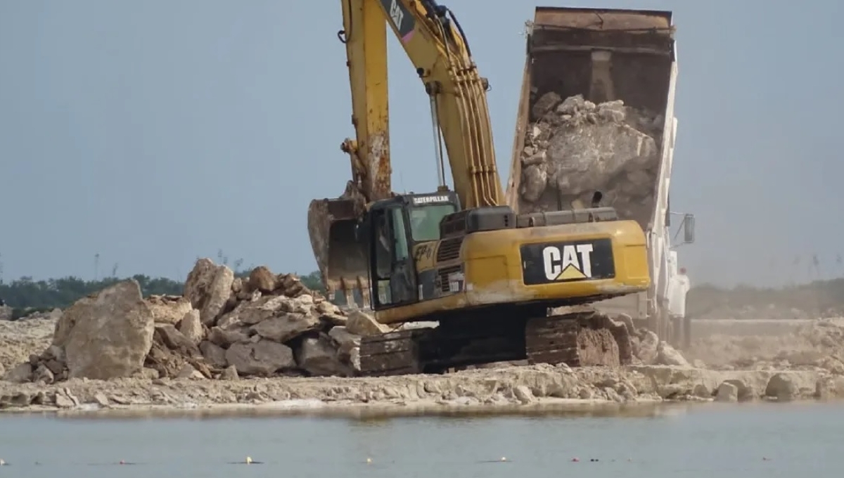 ¡Ecocidio en Río Lagartos! Acusan al Ayuntamiento de destruir manglares