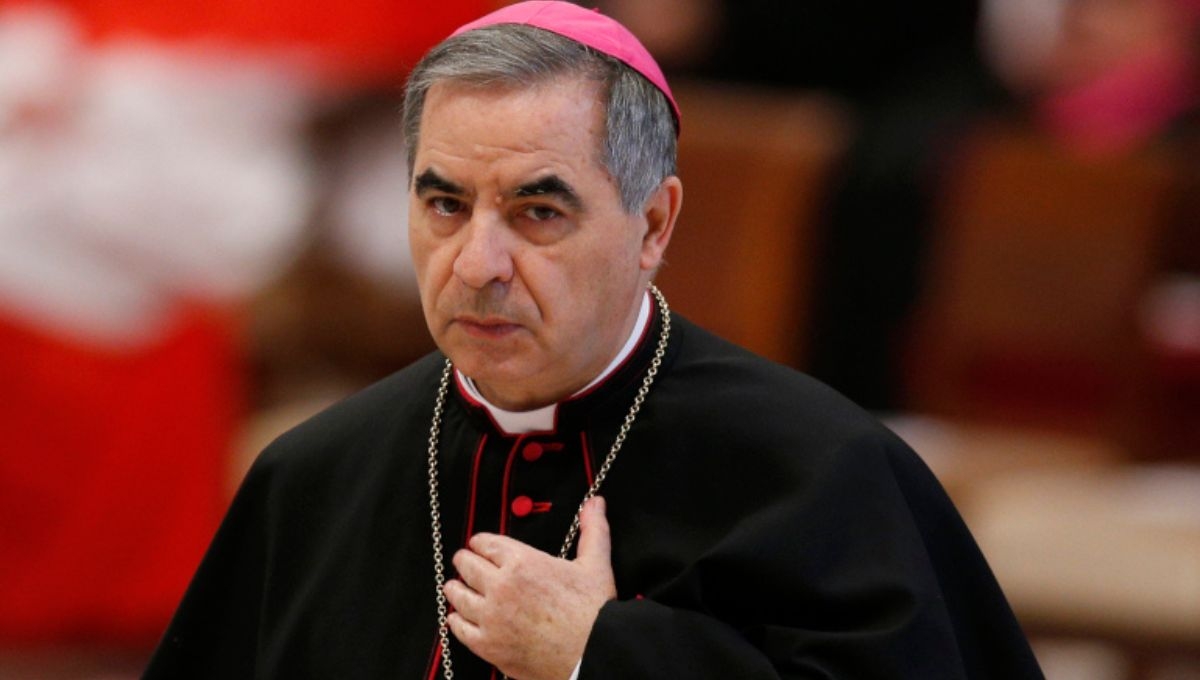 Tribunal del Vaticano condenó a Cardenal italiano a 5 años de prisión por fraude