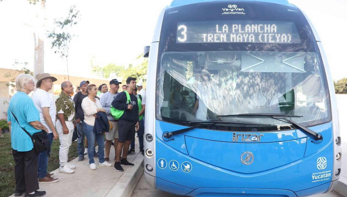 IE-TRAM: Pasajeros estrenan transporte 'de primer mundo' en Mérida