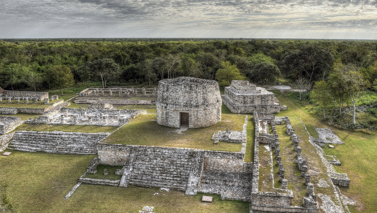 Bloqueo en la zona arqueológica de Mayapán provoca baja de visitantes