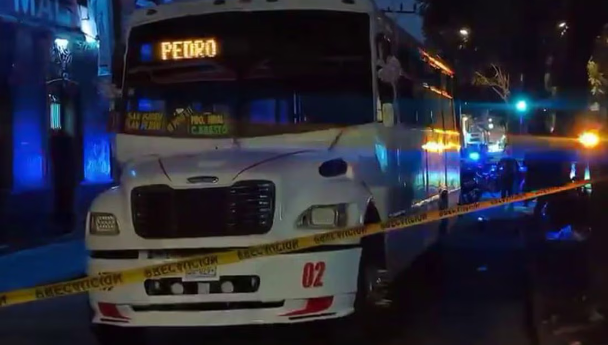 Dos abuelitas mueren atropelladas por un microbús en Puebla: VIDEO