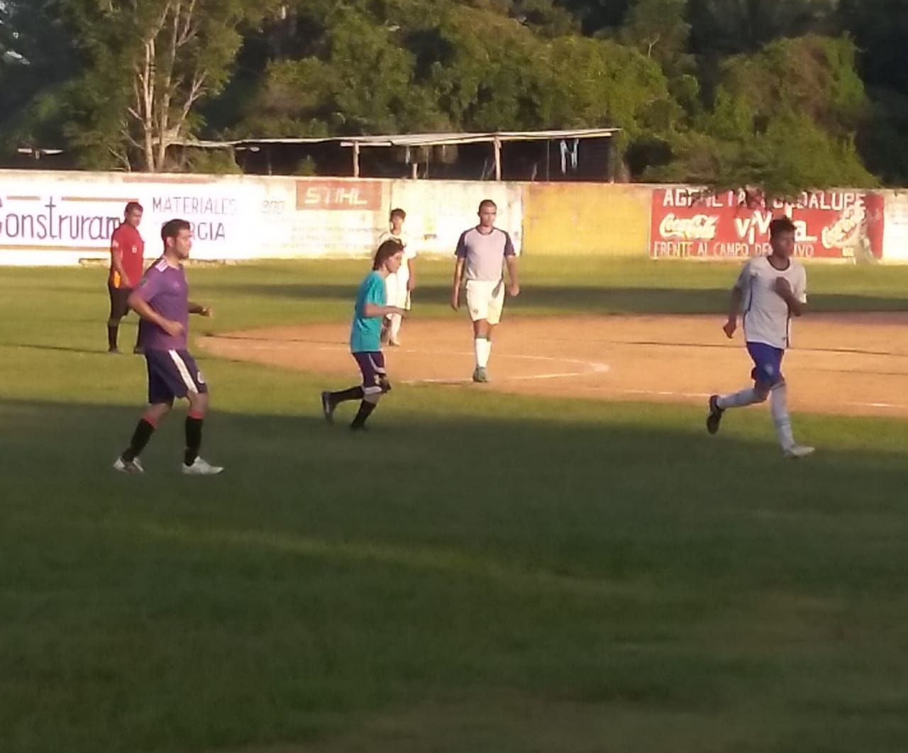Jornada tres de la Liga de Futbol en Sabancuy en el campo deportivo Genara Reyes