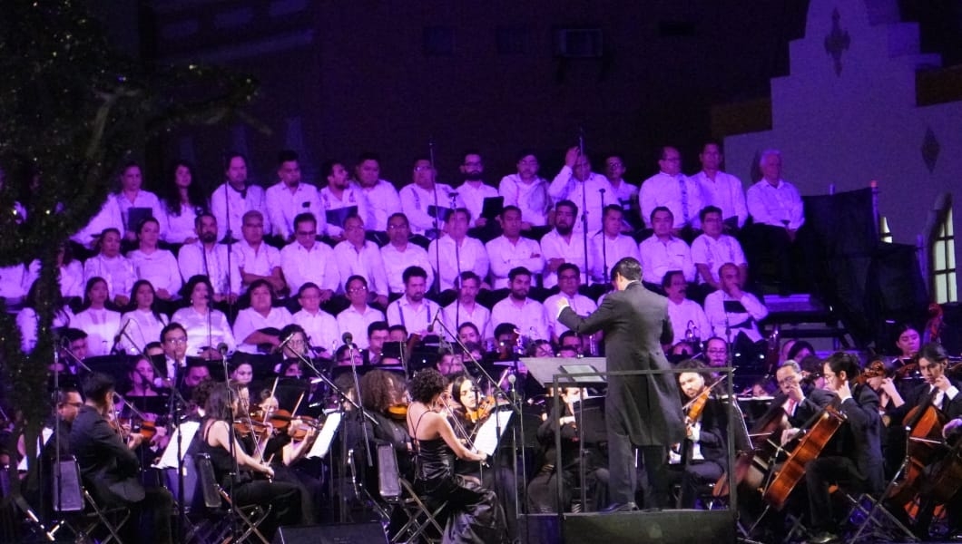 Novena Sinfonía de Beethoven engalana atrio de la Catedral de Campeche: EN VIVO