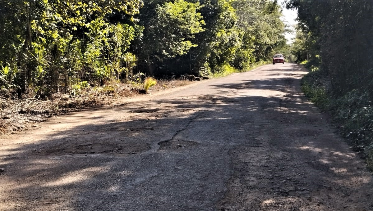 Calles de Lázaro Cárdenas, Quintana Roo, llevan seis años sin mantenimiento