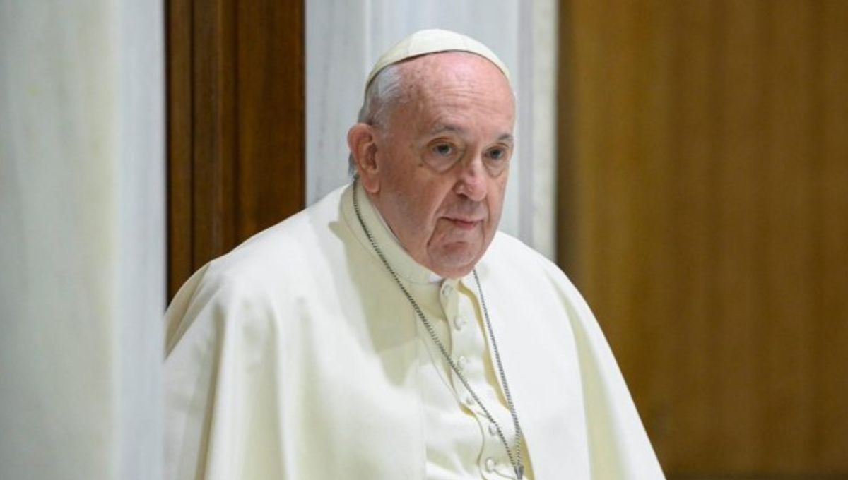 Papa Francisco expresó “profunda tristeza” por el tiroteo en la Universidad de Praga