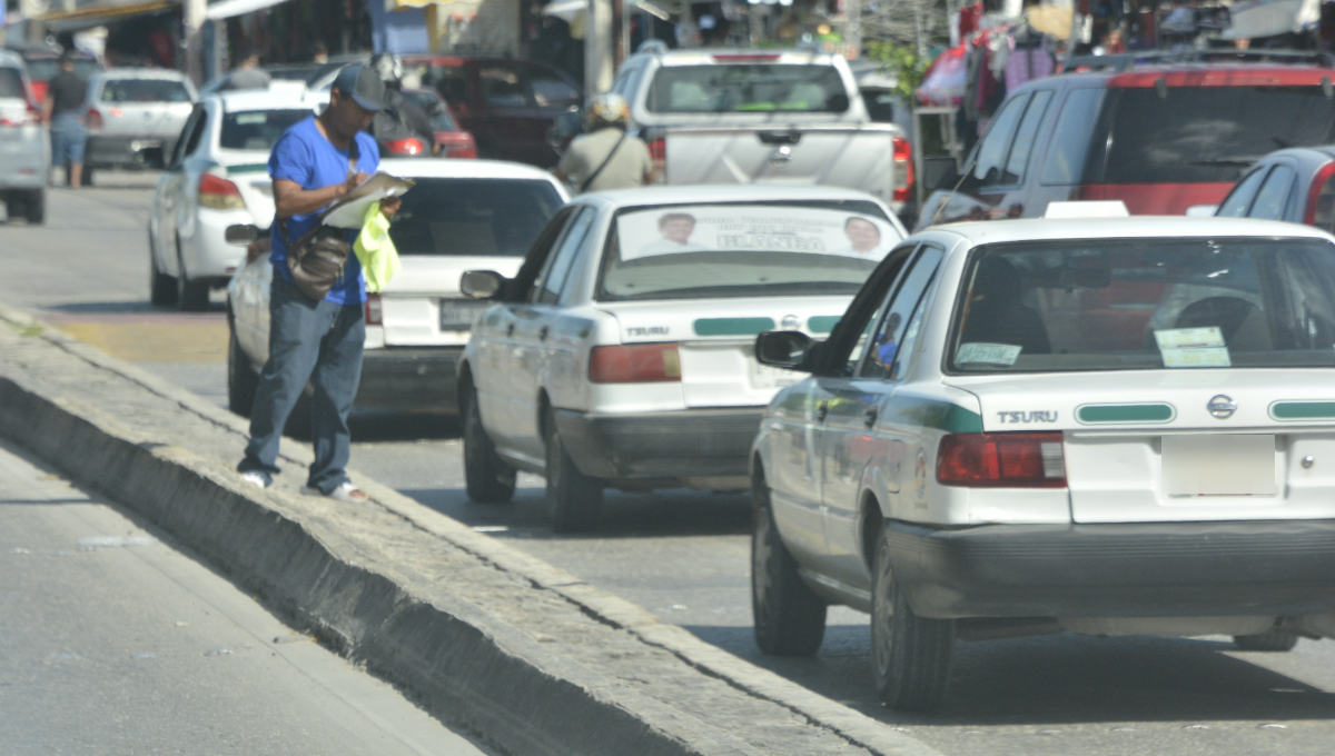 Taxis viejos de Cancún serán retirados de circulación; Instituto de Movilidad contempla un 40%