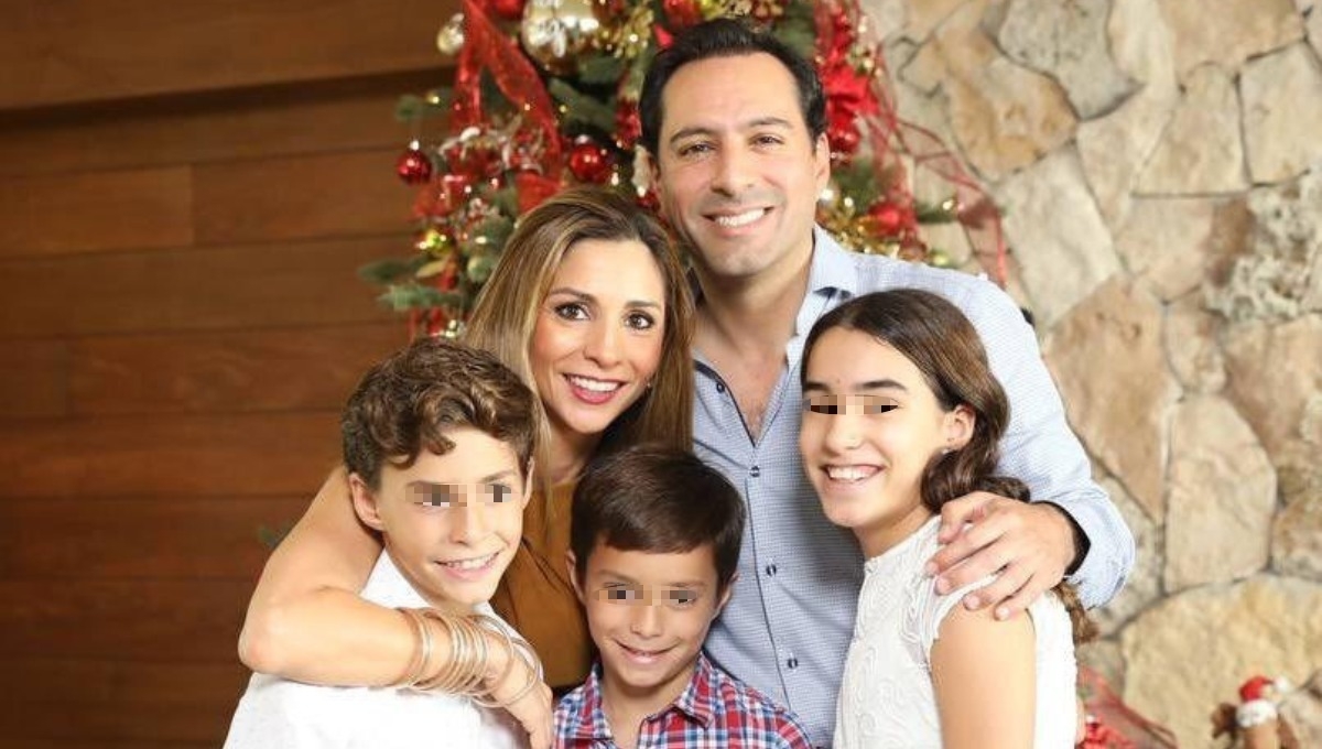 Mauricio Vila y su familia desean una feliz Navidad a todos los yucatecos