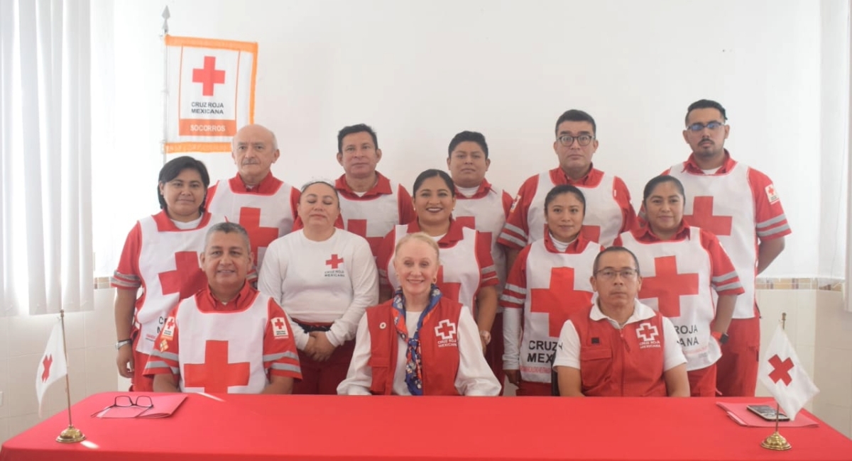 Yucatán: Reconocen a personal de la Cruz Roja por participar en el Operativo Otis en Guerrero