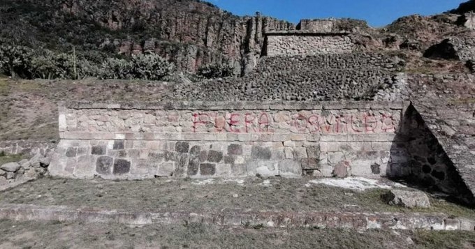 Zona Arqueológica de Hidalgo es vandalizada con grafitis